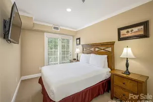 208 Bowling Park Rd, Asheville, NC 28803 - Photo 18
