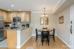 208 Bowling Park Rd, Asheville, NC 28803 - Photo 10