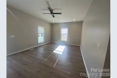 608 S Yadkin Avenue, Spencer, NC 28159 - Photo 4