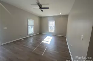 608 S Yadkin Ave, Spencer, NC 28159 - Photo 4