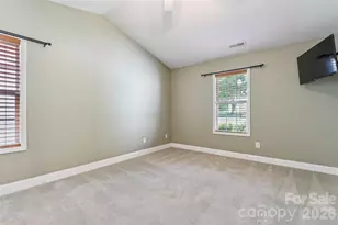 1826 Wilburn Park Ln NW, Charlotte, NC 28269 - Photo 16