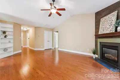 1826 Wilburn Park Lane NW, Charlotte, NC 28269 - Photo 6