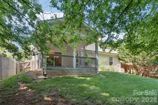 1826 Wilburn Park Ln NW, Charlotte, NC 28269 - Photo 38