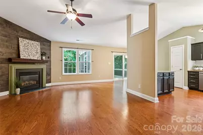 1826 Wilburn Park Lane NW, Charlotte, NC 28269 - Photo 6