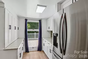 1153 Airport Rd, Flat Rock, NC 28731 - Photo 10