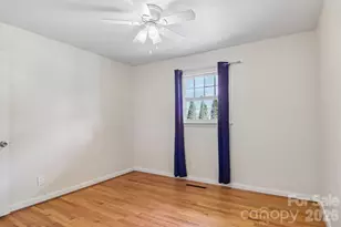1153 Airport Rd, Flat Rock, NC 28731 - Photo 20