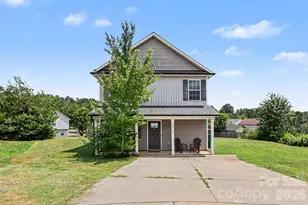 6555 Wedron Ct, Charlotte, NC 28216 - Photo 2