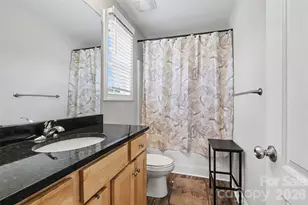 6555 Wedron Ct, Charlotte, NC 28216 - Photo 8