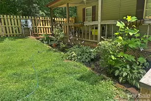 173 Croom Hollow Dr, Nebo, NC 28761 - Photo 6