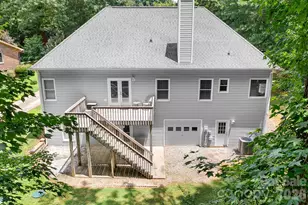 135 Pinecroft Ct, Troutman, NC 28166 - Photo 6