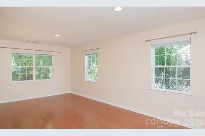 17 Pinecrest Drive, Asheville, NC 28803 - Photo 8