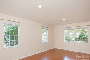 17 Pinecrest Dr, Asheville, NC 28803 - Photo 8