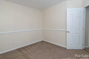 17 Pinecrest Dr, Asheville, NC 28803 - Photo 32