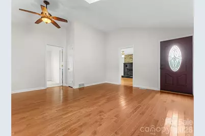 1705 Willow Road, Hendersonville, NC 28739 - Photo 6