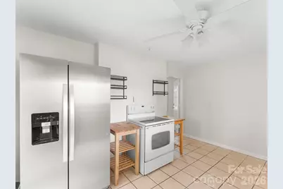 1705 Willow Road, Hendersonville, NC 28739 - Photo 16
