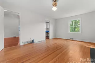 1705 Willow Rd, Hendersonville, NC 28739 - Photo 12