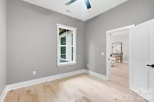 1106 Brookhurst Dr, Charlotte, NC 28205 - Photo 28