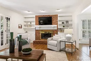 325 Stratfordshire Dr, Matthews, NC 28105 - Photo 12