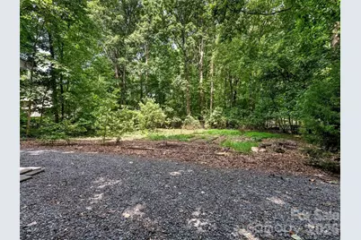 325 Stratfordshire Drive, Matthews, NC 28105 - Photo 42