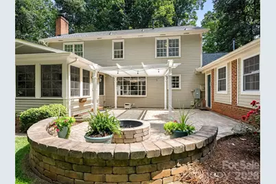 325 Stratfordshire Drive, Matthews, NC 28105 - Photo 36
