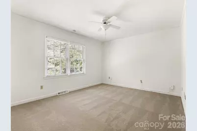 325 Stratfordshire Drive, Matthews, NC 28105 - Photo 30
