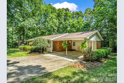 104 Dill Circle, Landrum, SC 29356 - Photo 2