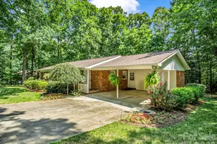 104 Dill Cir, Landrum, SC 29356 - Photo 2