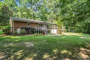 104 Dill Cir, Landrum, SC 29356 - Photo 8