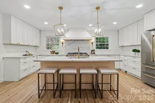 3323 Champaign St, Charlotte, NC 28210 - Photo 2