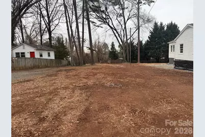 733 Fugate Avenue, Charlotte, NC 28205 - Photo 4