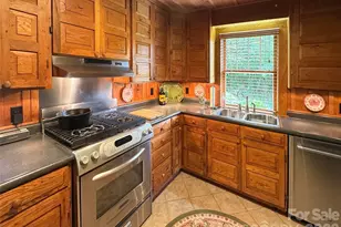 59 Warrior Rd, Linville Falls, NC 28657 - Photo 8