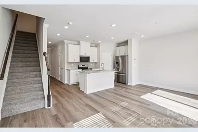 9012 Foggy Brook Loop, Charlotte, NC 28216 - Photo 4