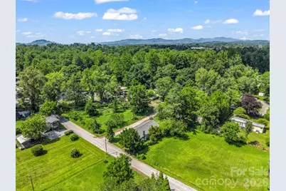 112 Resort Street #6, Hendersonville, NC 28792 - Photo 42