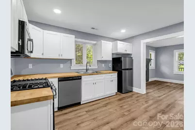 112 Resort Street #6, Hendersonville, NC 28792 - Photo 18