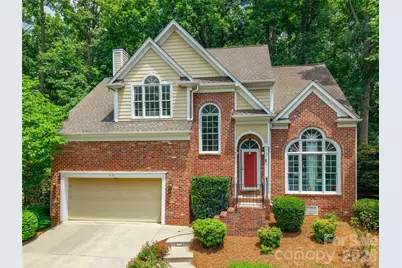 4131 Beauvista Drive, Charlotte, NC 28269 - Photo 2