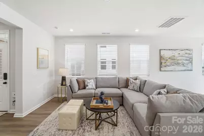 5204 Wyes Oak Lane, Charlotte, NC 28269 - Photo 8