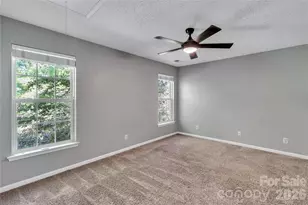 9423 Willow Tree Ln, Charlotte, NC 28277 - Photo 12