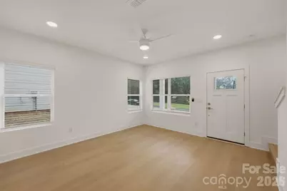 9330 Horseshoe Bend Drive, Charlotte, NC 28215 - Photo 6