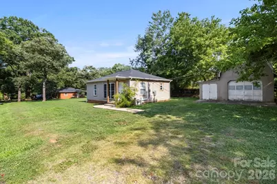 2224 Catawba Heights, Lincolnton, NC 28092 - Photo 8