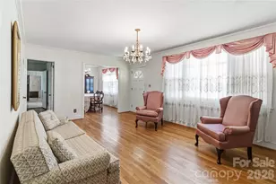 3836 York St, Sharon, SC 29742 - Photo 4