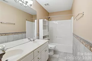 7533 Lady Bank Dr, Charlotte, NC 28269 - Photo 24