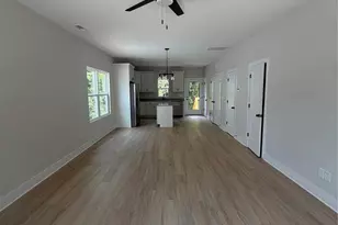 212 N Yadkin Ave, Spencer, NC 28159 - Photo 4