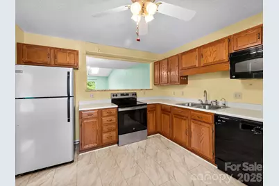 3404 Florham Place, Asheville, NC 28806 - Photo 6