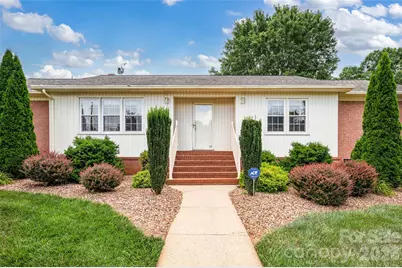 1508 Mount Vernon Avenue, Statesville, NC 28677 - Photo 4
