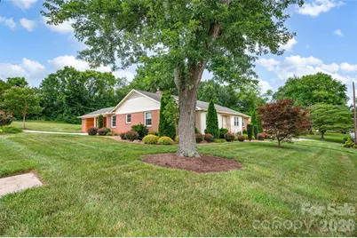 1508 Mount Vernon Avenue, Statesville, NC 28677 - Photo 2