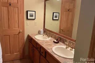 469 Tearshirt Ln, Mars Hill, NC 28754 - Photo 14