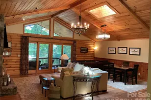 469 Tearshirt Ln, Mars Hill, NC 28754 - Photo 4