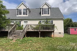 19 Honey Skipper Ln, Candler, NC 28715 - Photo 4