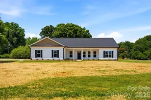 4489 Taylorsville Hwy Hwy, Statesville, NC 28677 - Photo 1