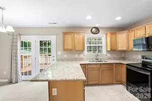 50 Ridgeland Ln, Asheville, NC 28805 - Photo 16